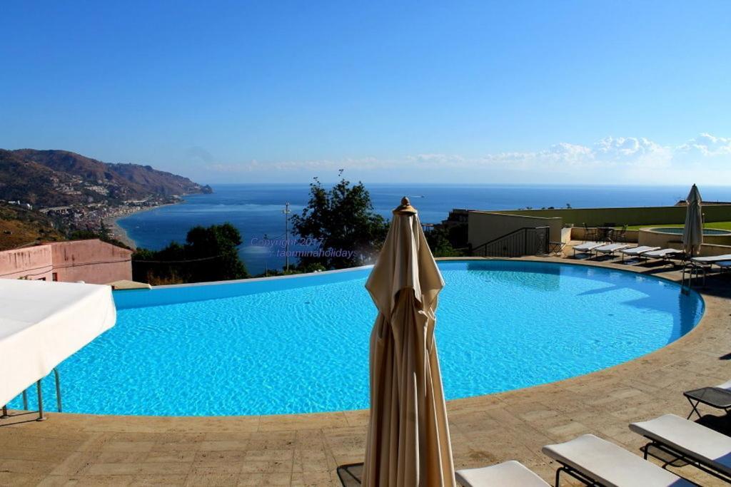 Taormina Seaview Apartment - Taormina Holidays Экстерьер фото